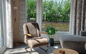 Chalet Wanama. Gelegen Op Het Vakantiepark Het Lierderholt Op De Veluwe.